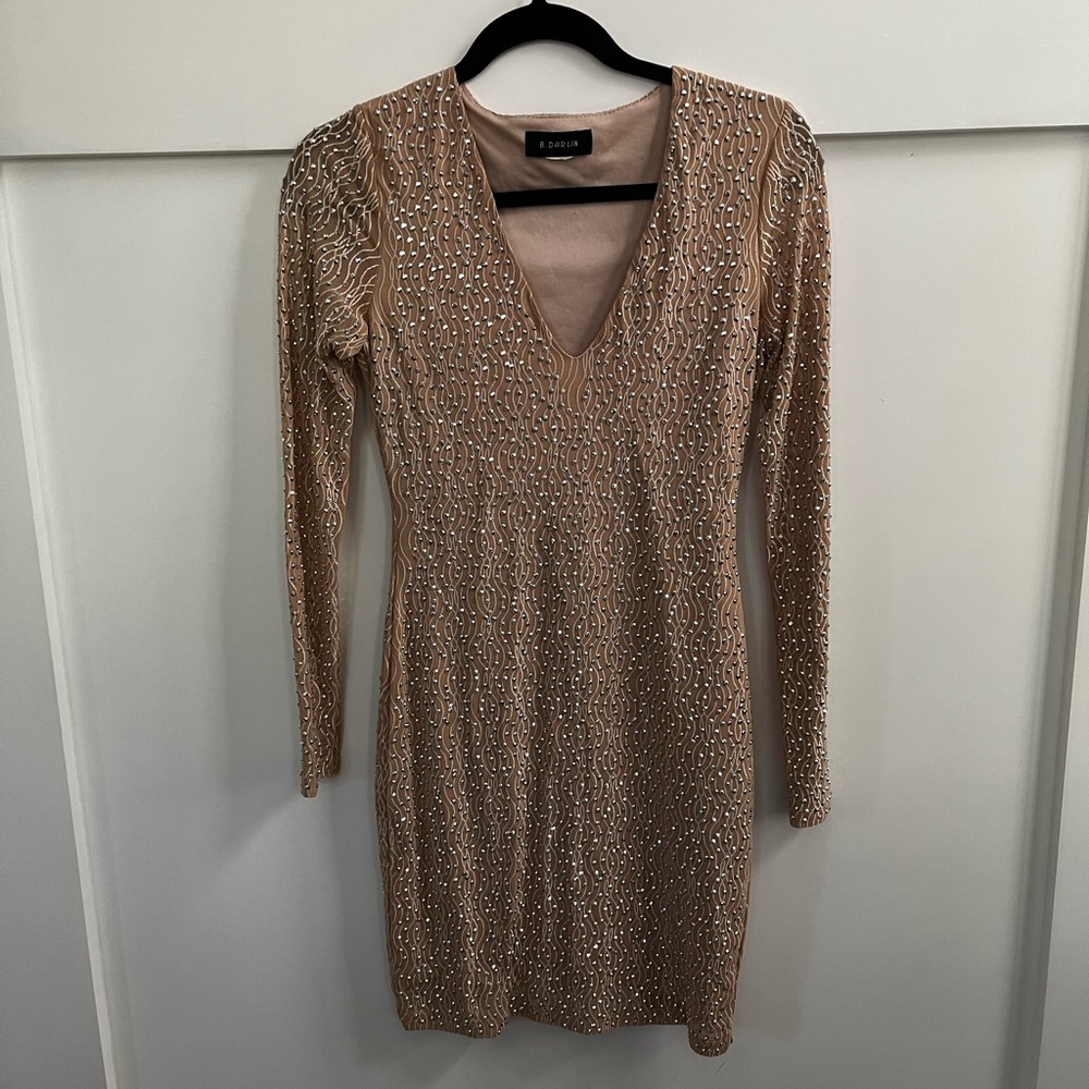 Beautiful Nude sequin dress. Like new- worn once!